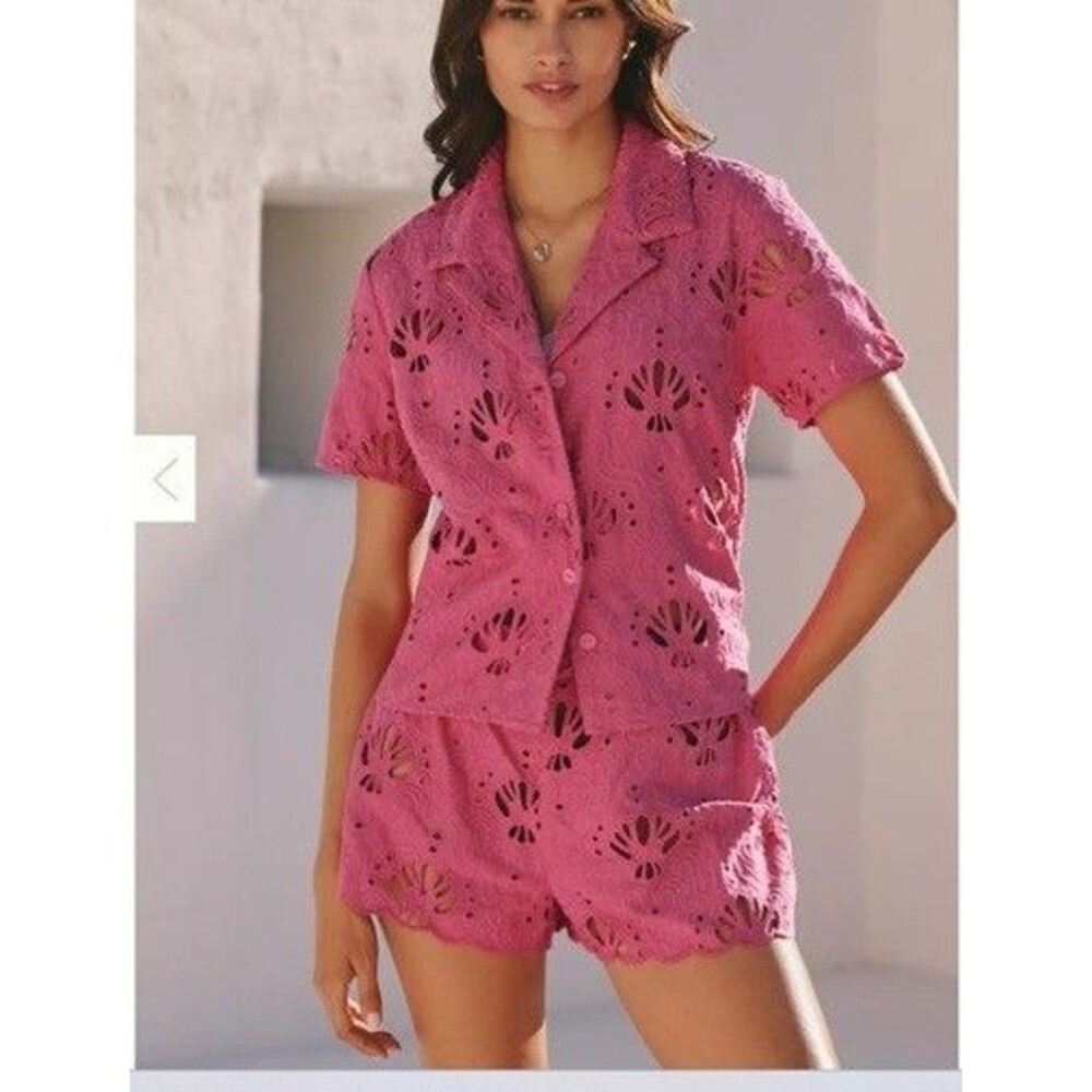 Farm Rio X Anthro Pink Shell Eyelet Button Down Top NWT Medium Coastal Beachy